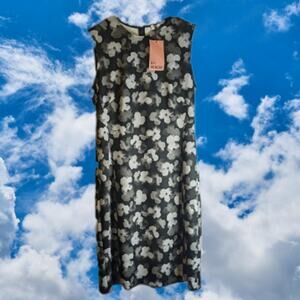 Of Mercer 6 NWT Black, White, Gray, sleeveless shift dress. Fall, Business, Date